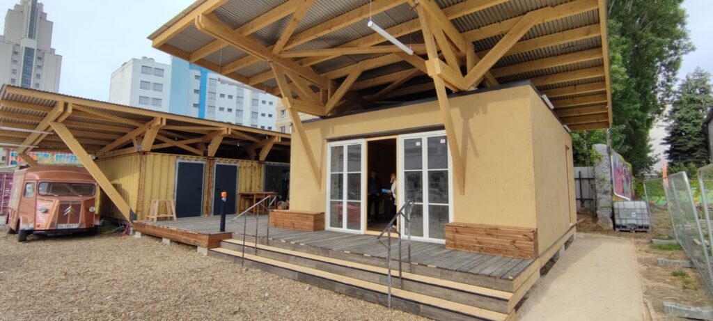 Charpente bois traditionnelle sur bâtiment